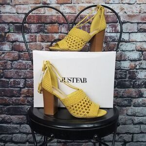 Yellow Ankle Tie Boho Sandal woven high heel size 7 Block Heel Sandals